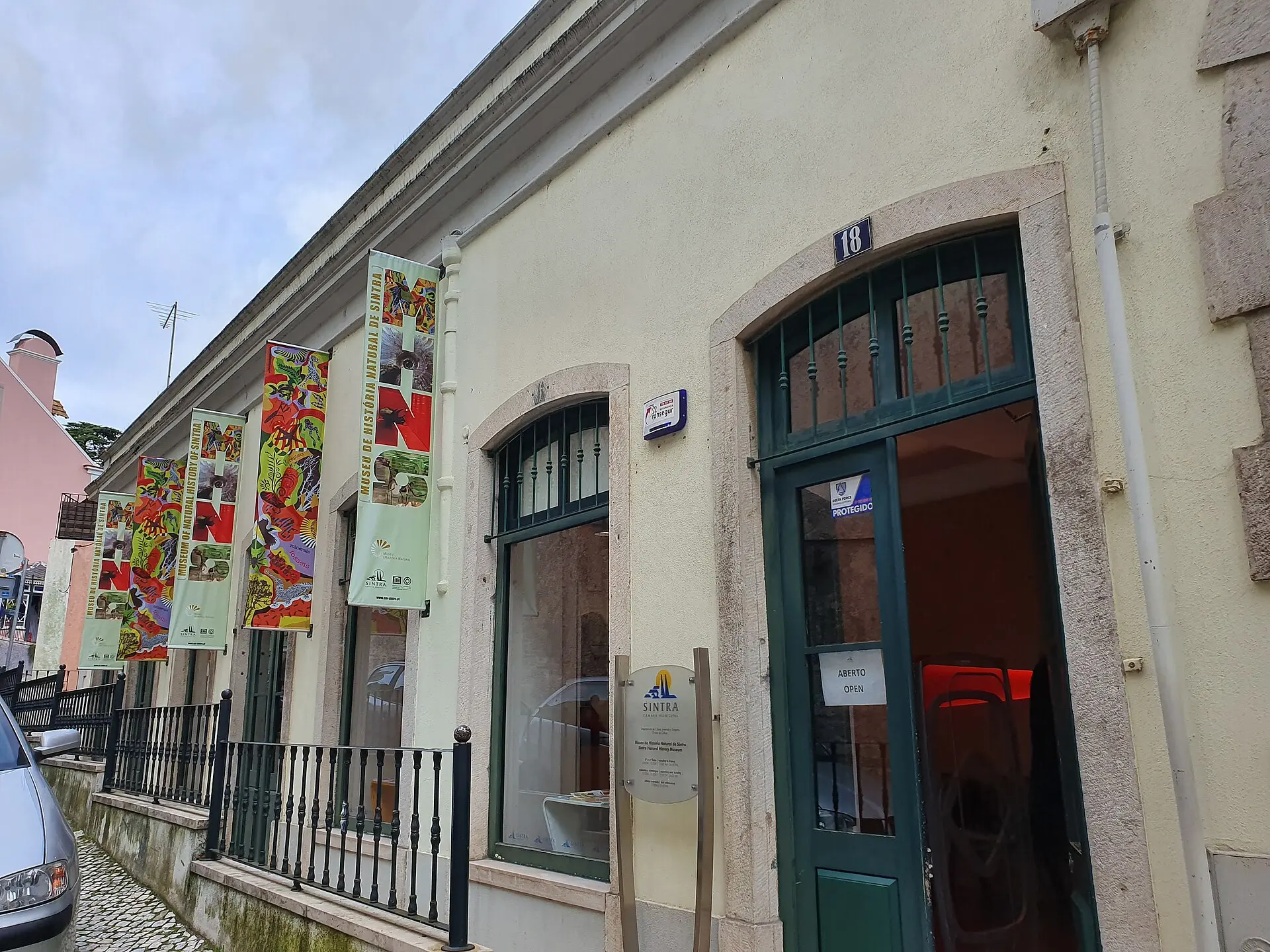 The street façade of the Sintra Natural History Museum